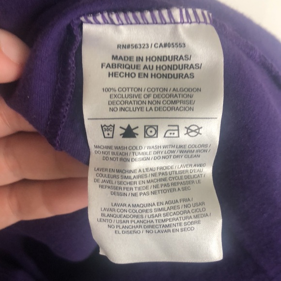 [Nike] Washington Huskies Women's Short Sleeve T-Shirt - "The Nike Tee" Size M - Picture 6 of 7